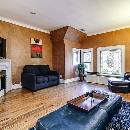 Historic And Unique Brownstone In Gold Coast - Downtown - 3 Apartman Chicago Kültér fotó